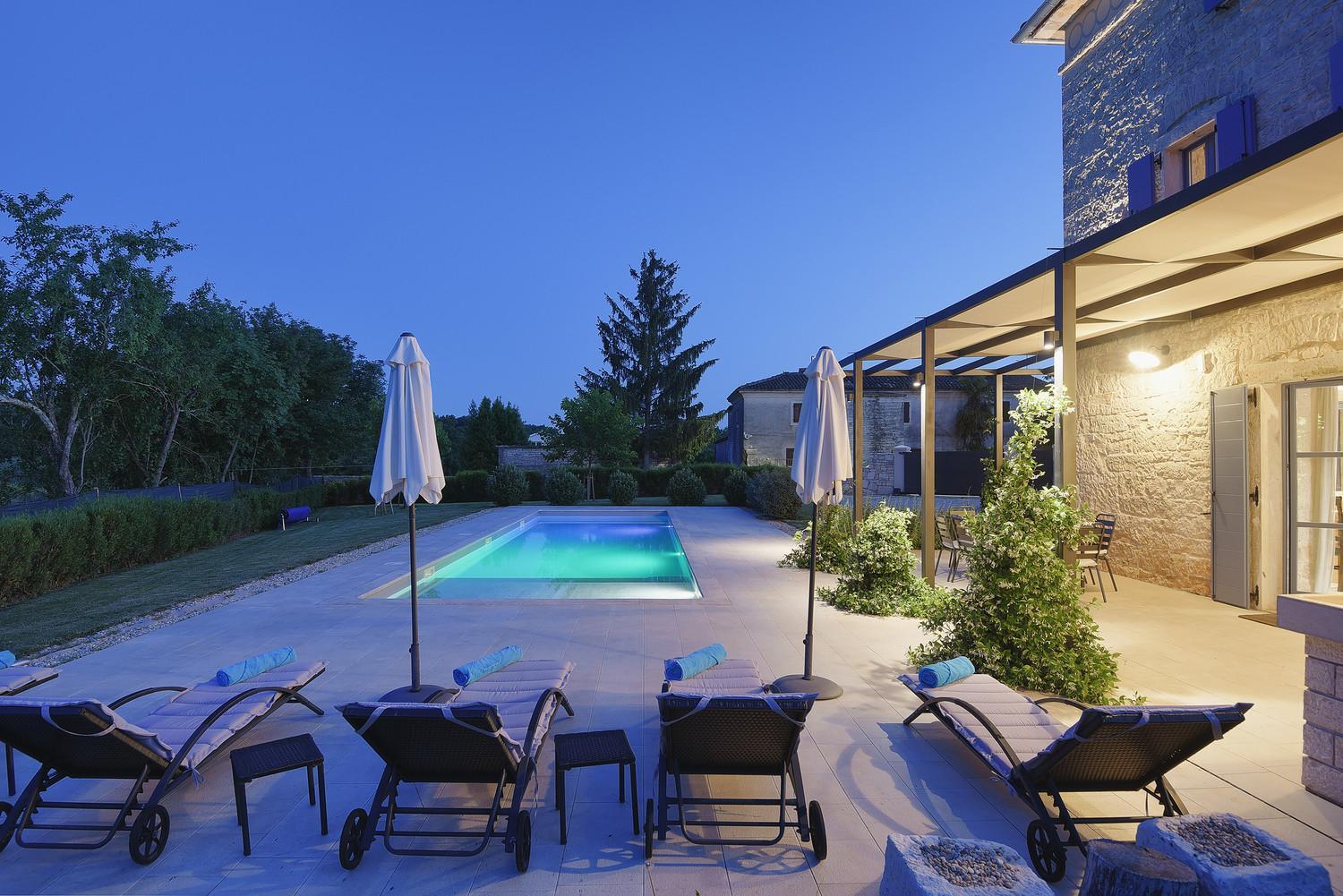 Villa Pi For 8 People In Central Istria With Heated Pool & Large Garden Tinjan Exterior photo
