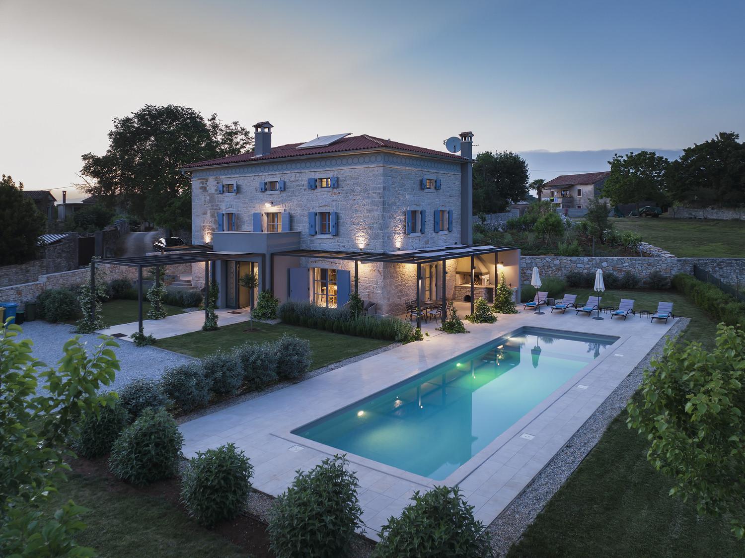 Villa Pi For 8 People In Central Istria With Heated Pool & Large Garden Tinjan Exterior photo